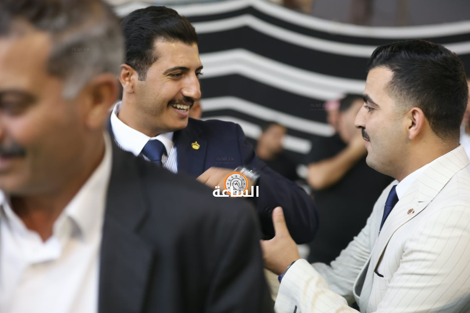 Madar Al-Saa Images 0.9775924058873343