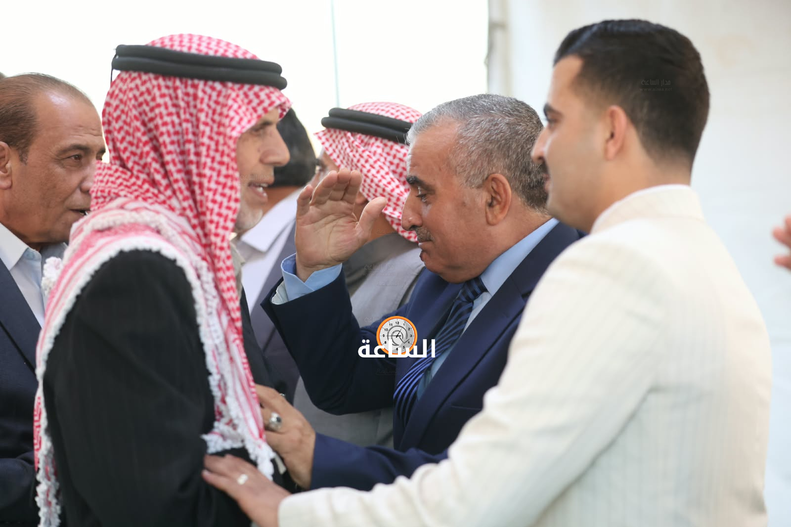 Madar Al-Saa Images 0.32476809355629066