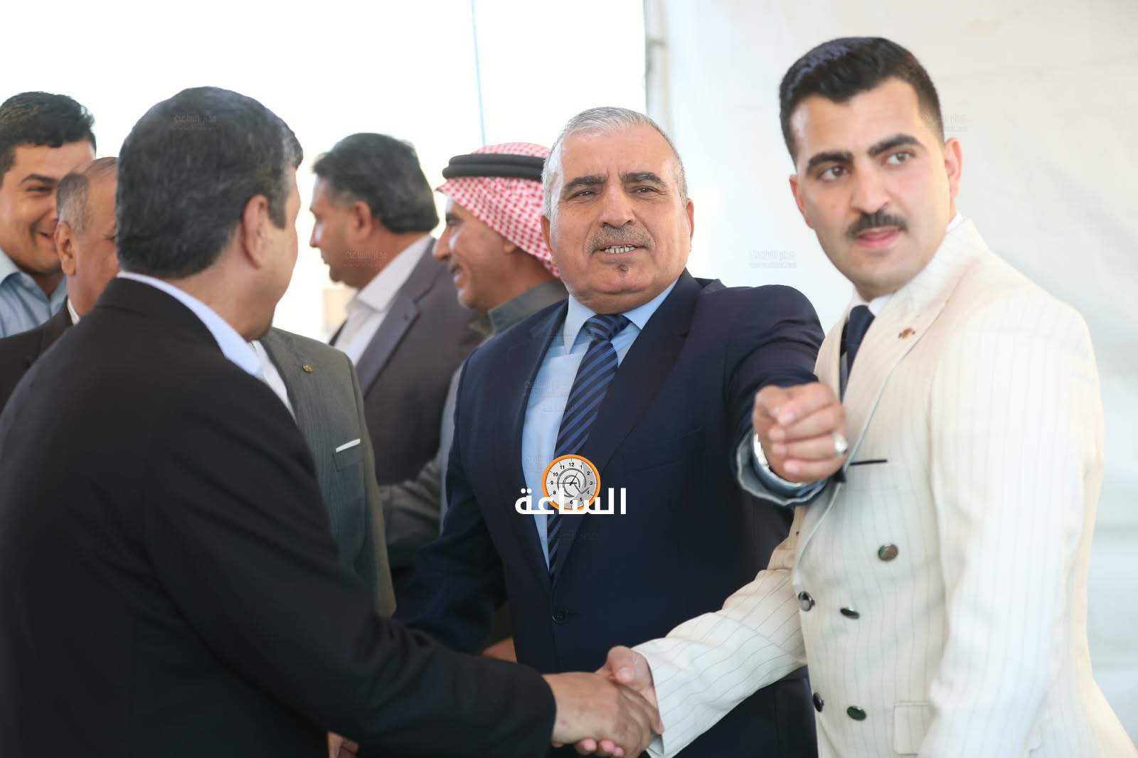 Madar Al-Saa Images 0.9888316346203261