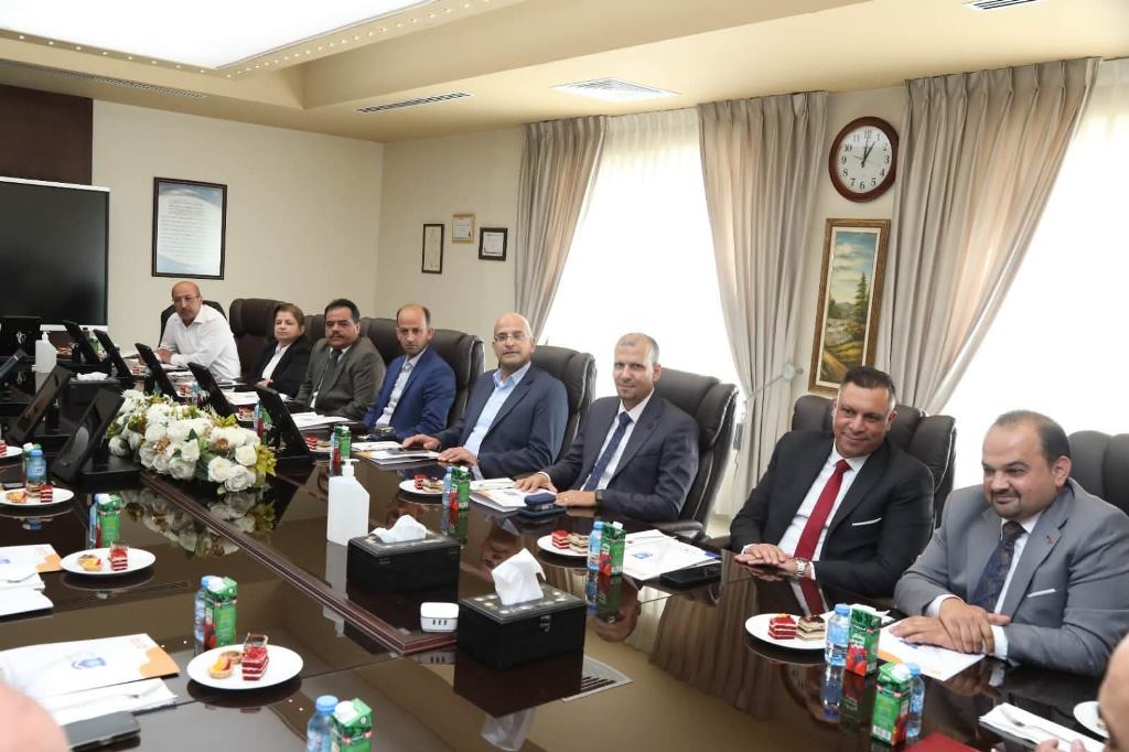 Madar Al-Saa Images 0.3444455918139693