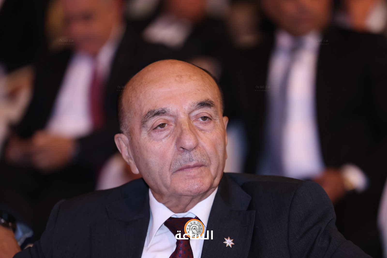 Madar Al-Saa Images 0.4254923354904072