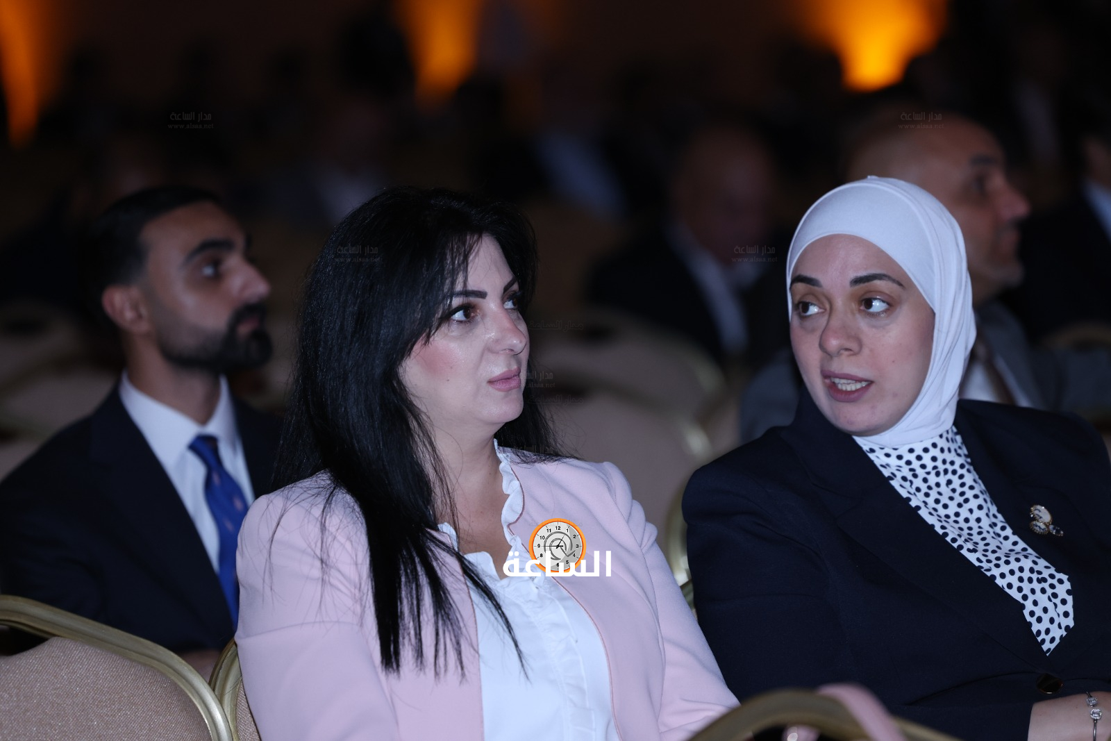 Madar Al-Saa Images 0.5744059138424242