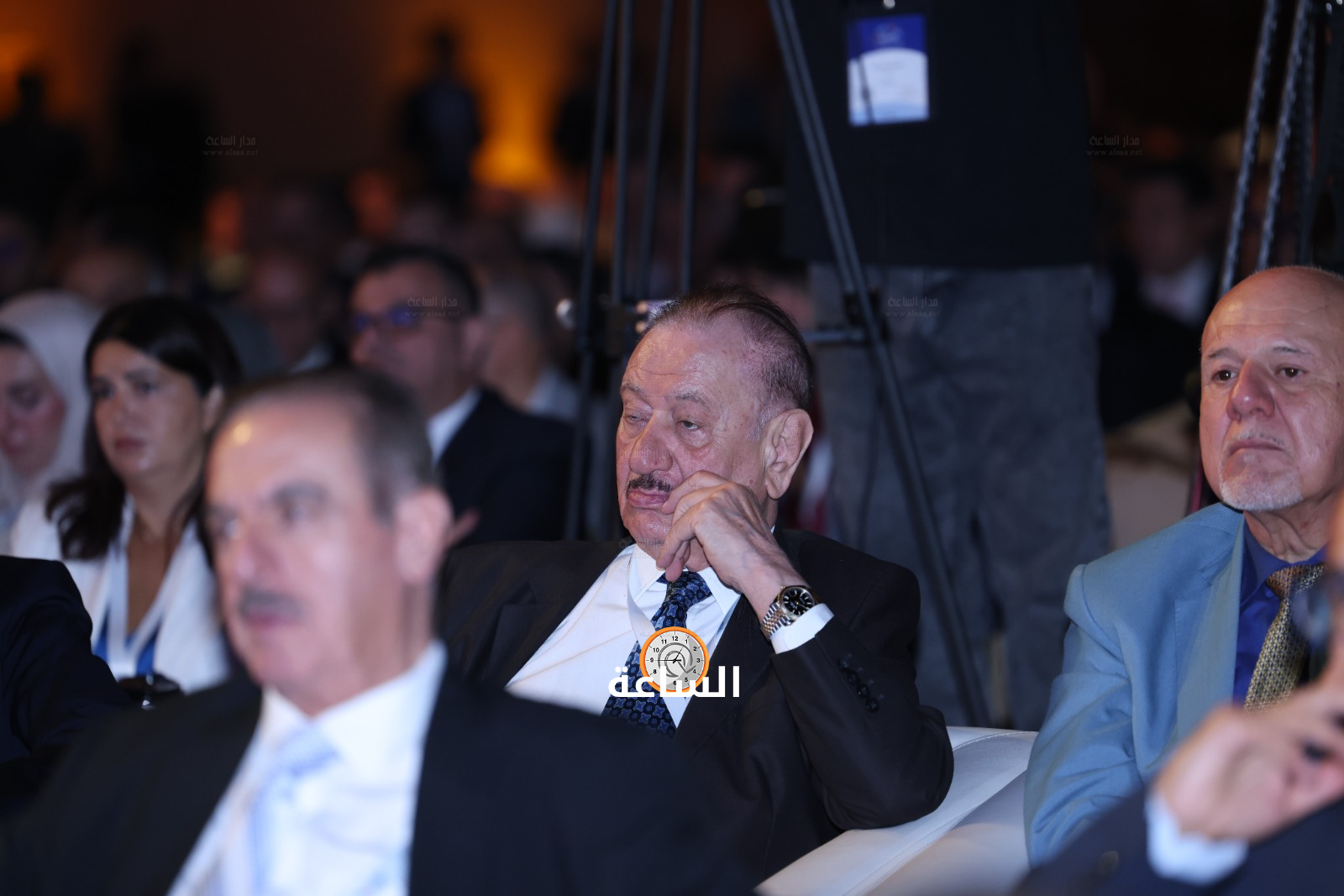 Madar Al-Saa Images 0.8366636714377338