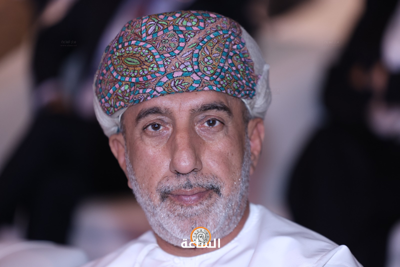 Madar Al-Saa Images 0.46539626746124696
