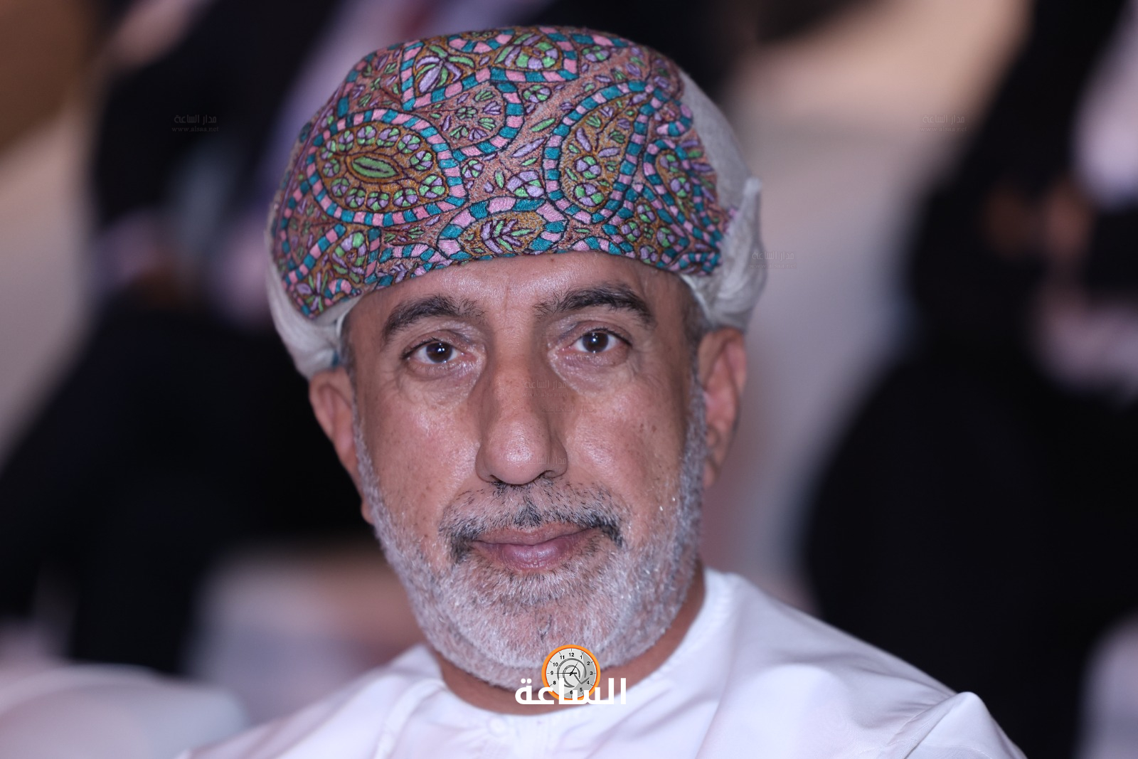 Madar Al-Saa Images 0.5811923456005144