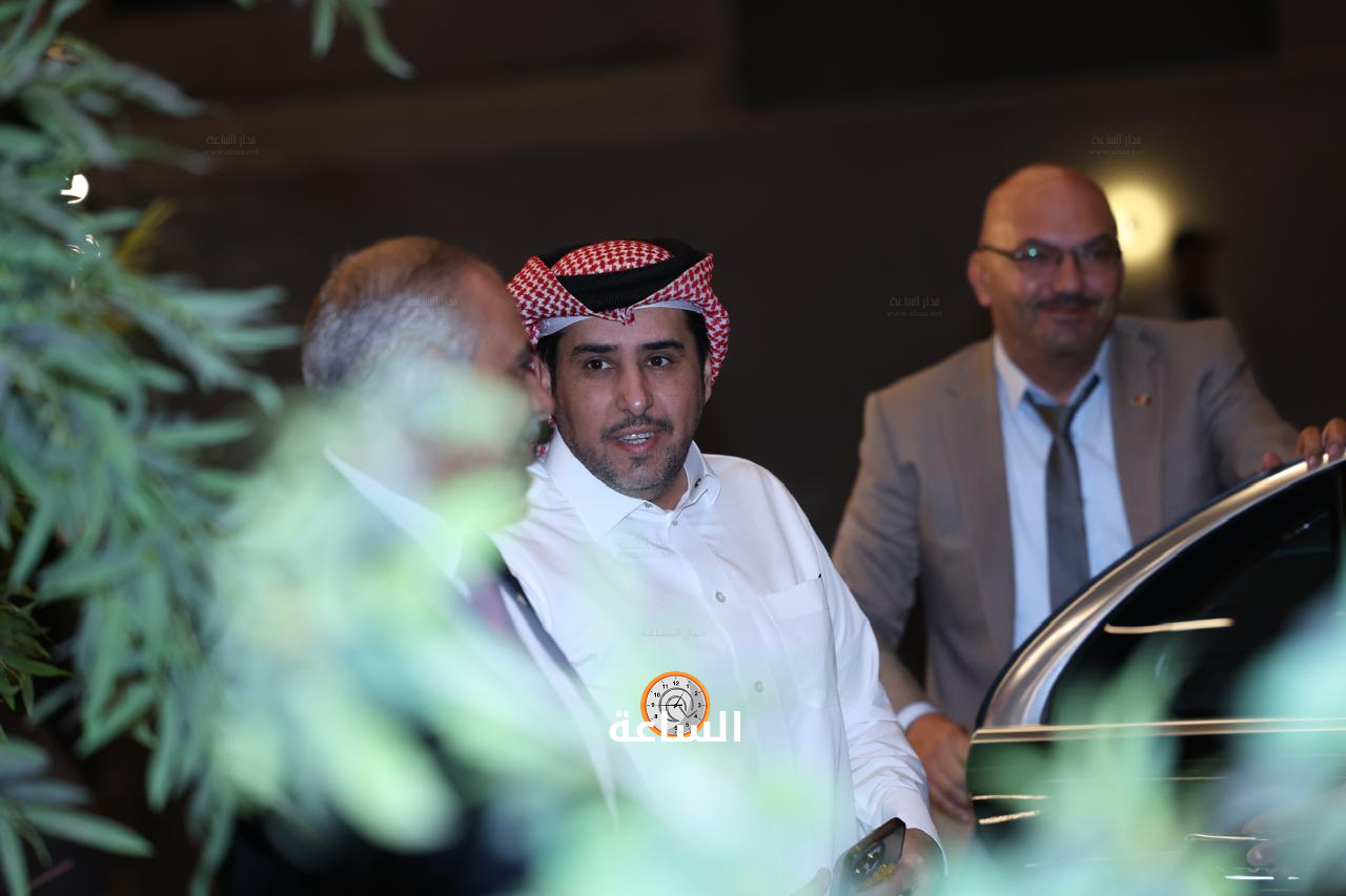 Madar Al-Saa Images 0.7000515632957767