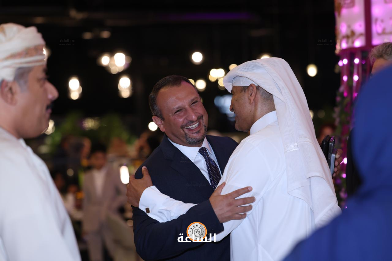 Madar Al-Saa Images 0.79043235744915