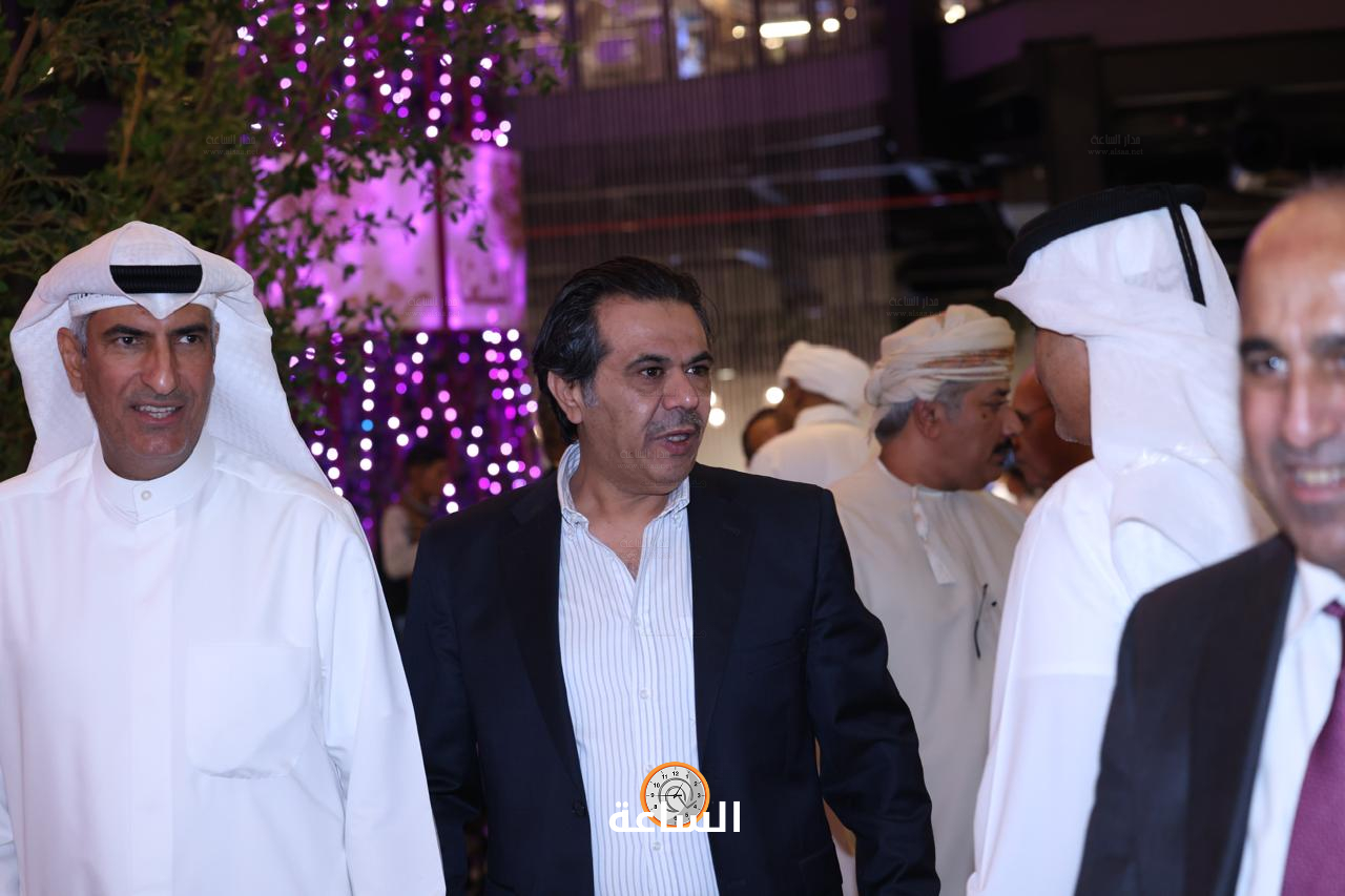 Madar Al-Saa Images 0.14101817514647286