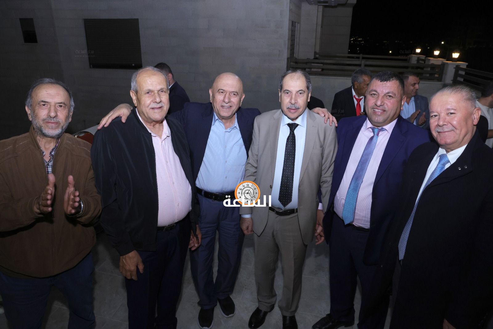 Madar Al-Saa Images 0.4765906304658518