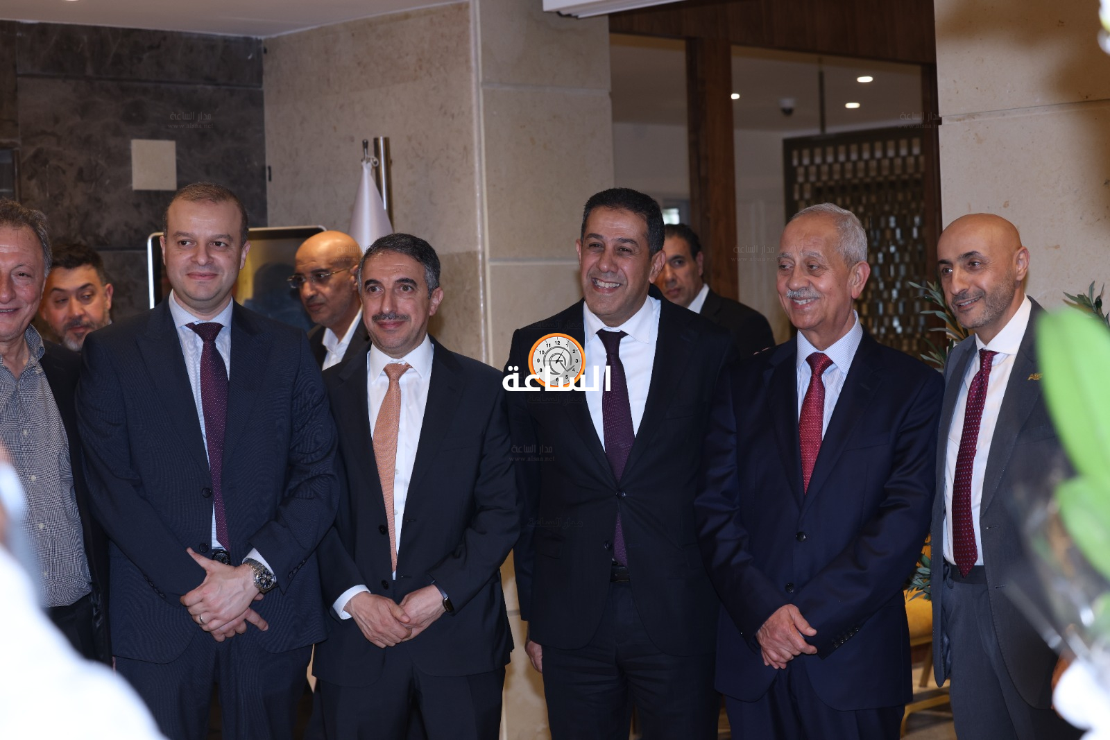 Madar Al-Saa Images 0.431569244964788