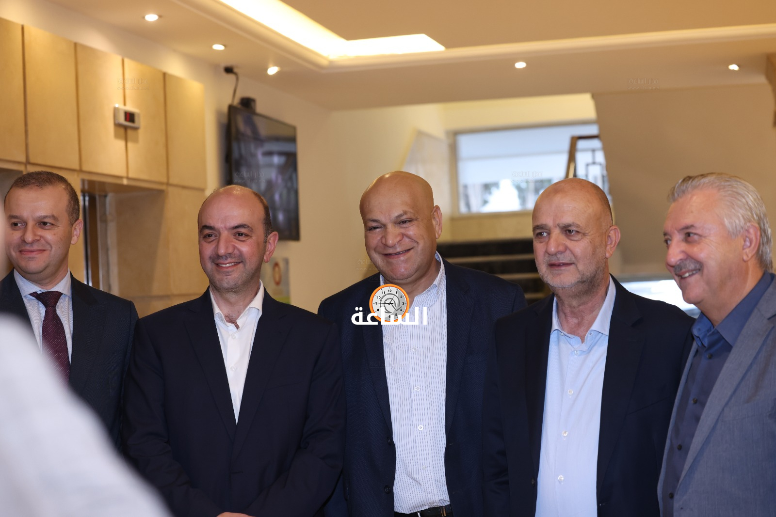 Madar Al-Saa Images 0.9600664451680326
