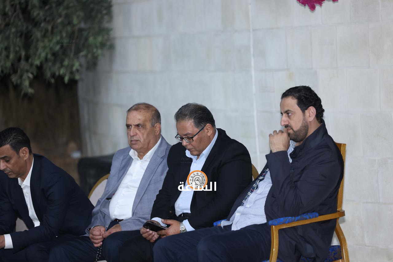 Madar Al-Saa Images 0.2677922866993404