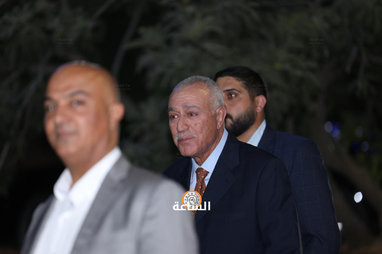 Madar Al-Saa Images 0.5648573726235162