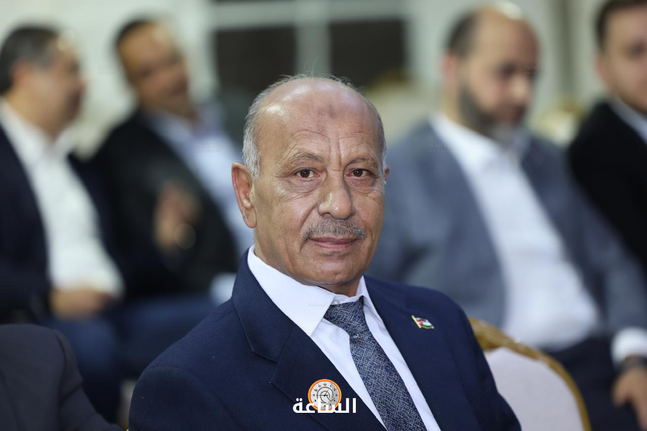 Madar Al-Saa Images 0.42112019946087564