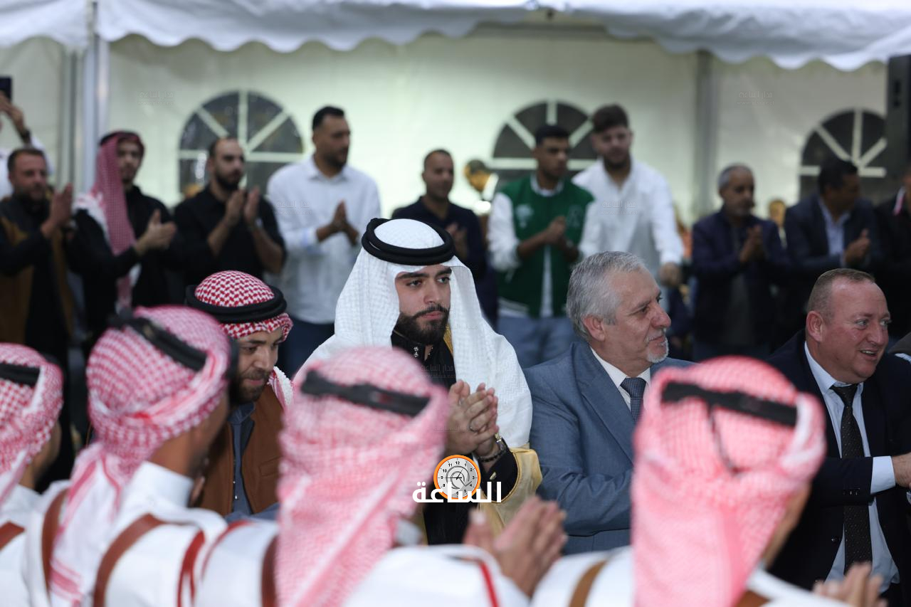 Madar Al-Saa Images 0.098308647834627