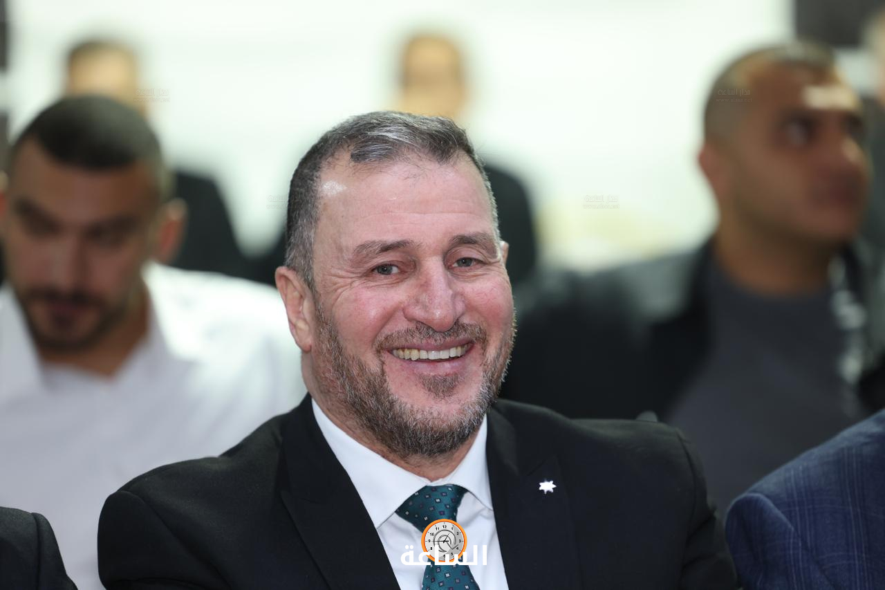 Madar Al-Saa Images 0.6775556509460754