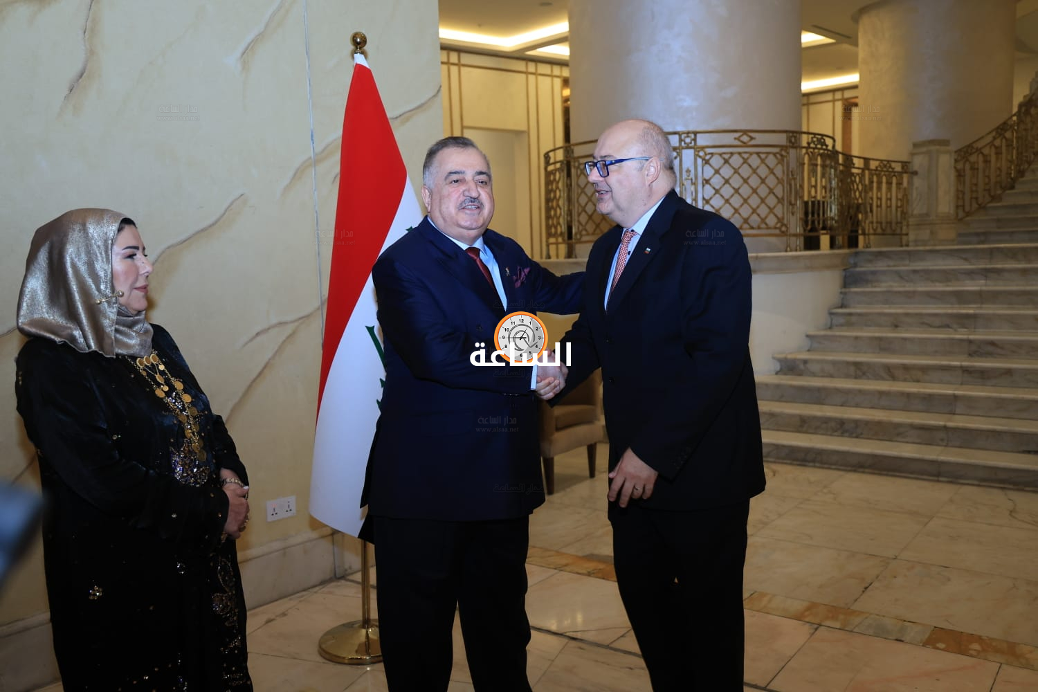 Madar Al-Saa Images 0.0022238361283155594