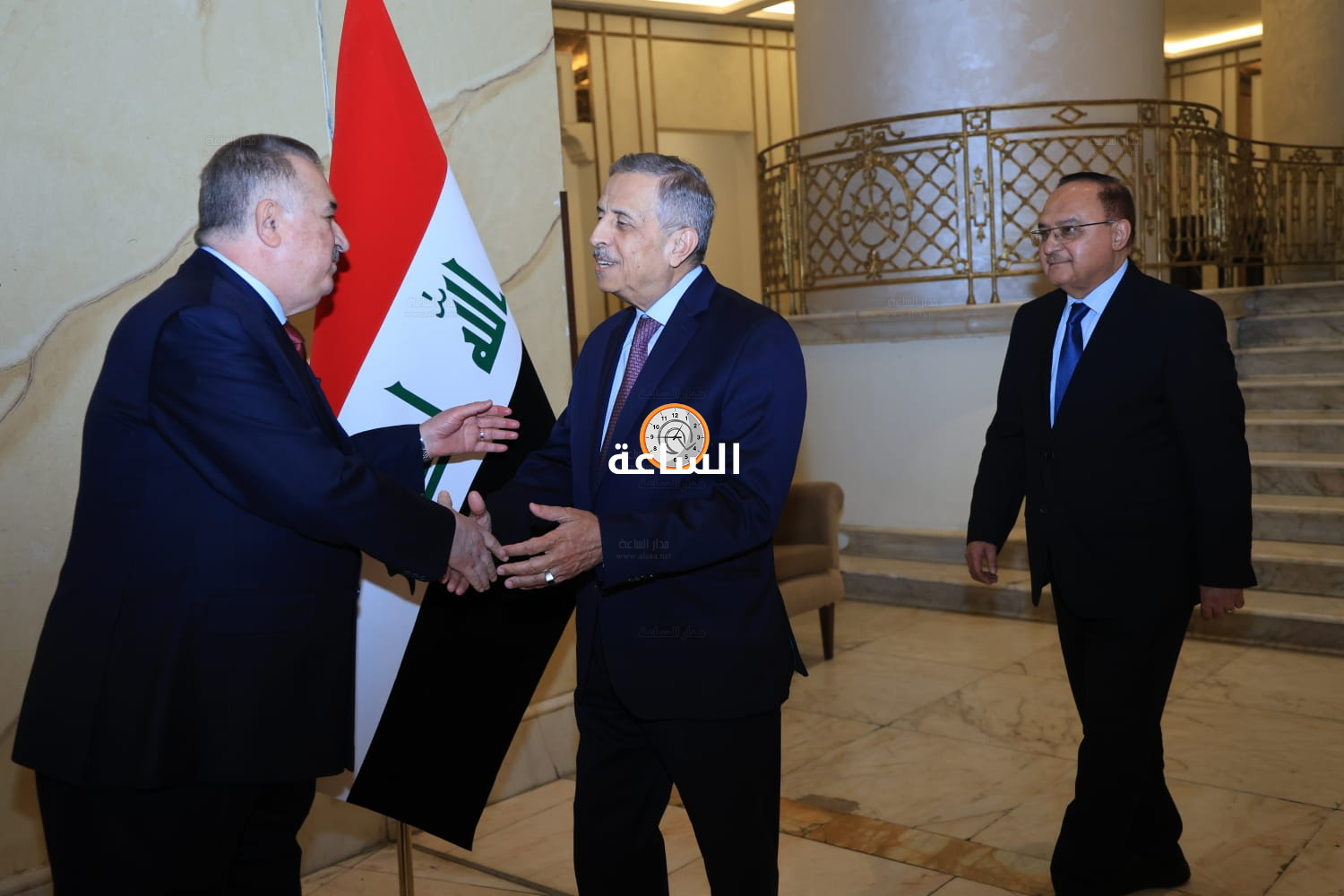Madar Al-Saa Images 0.015021671520839108