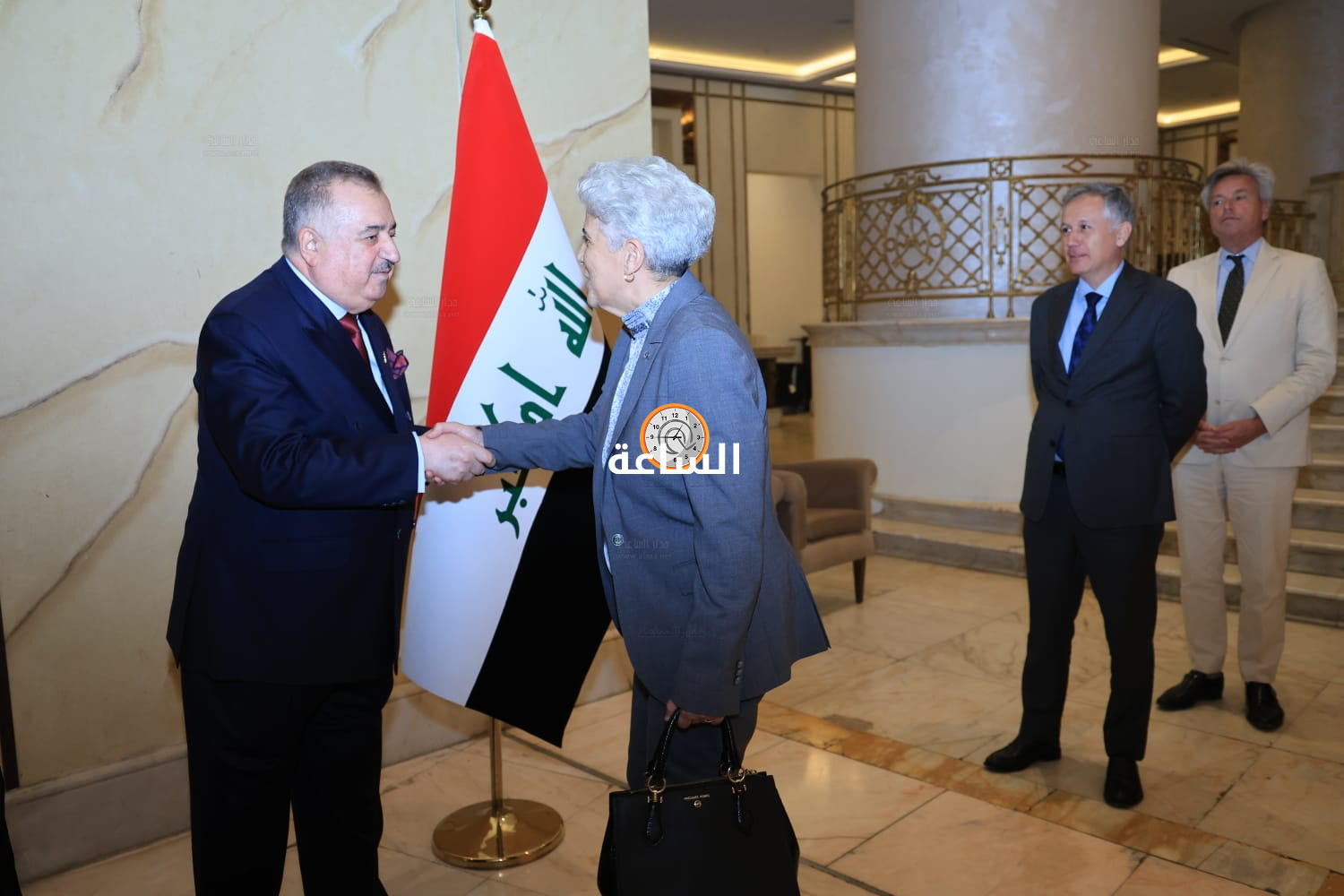 Madar Al-Saa Images 0.24276826518783756