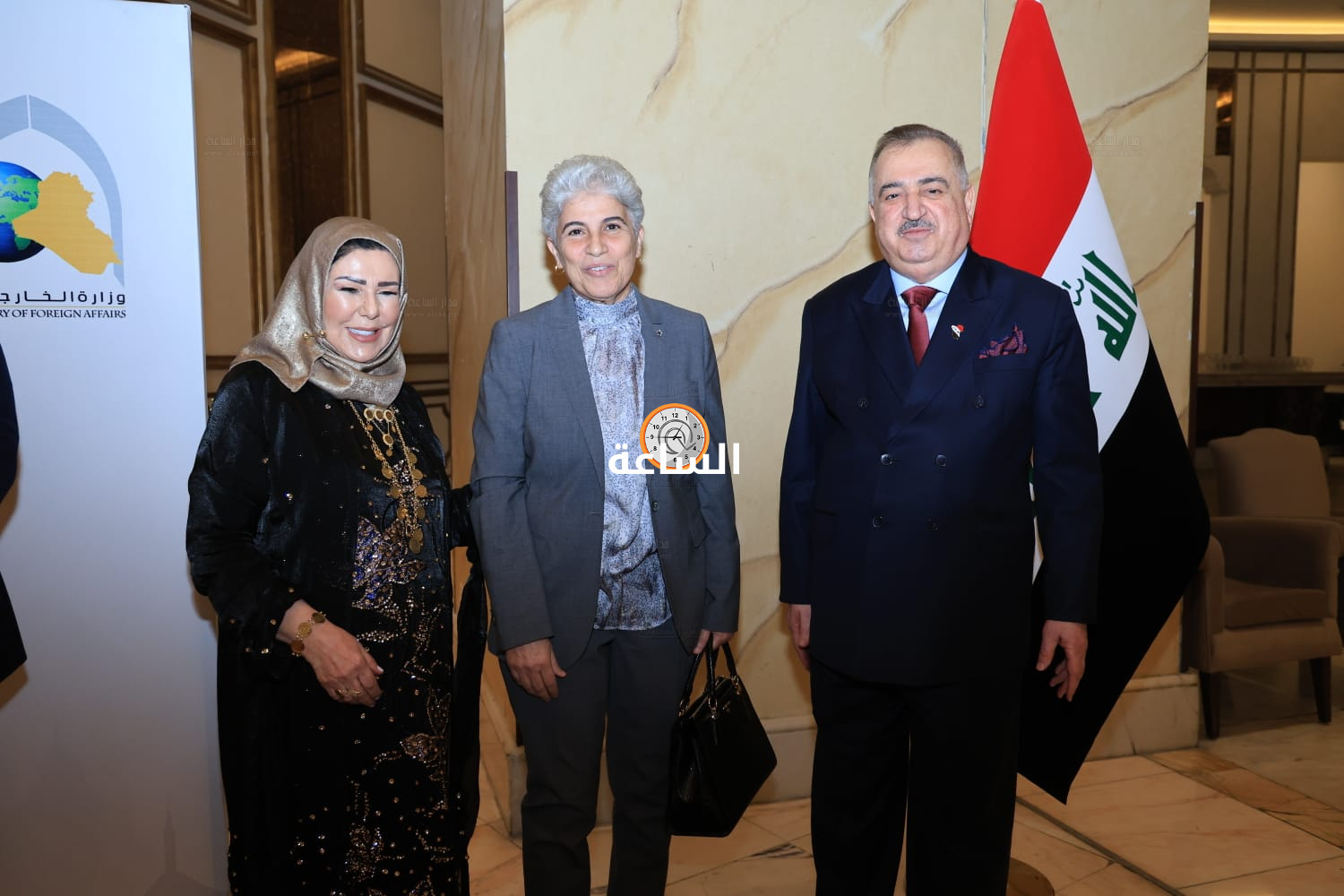 Madar Al-Saa Images 0.8815566158561985