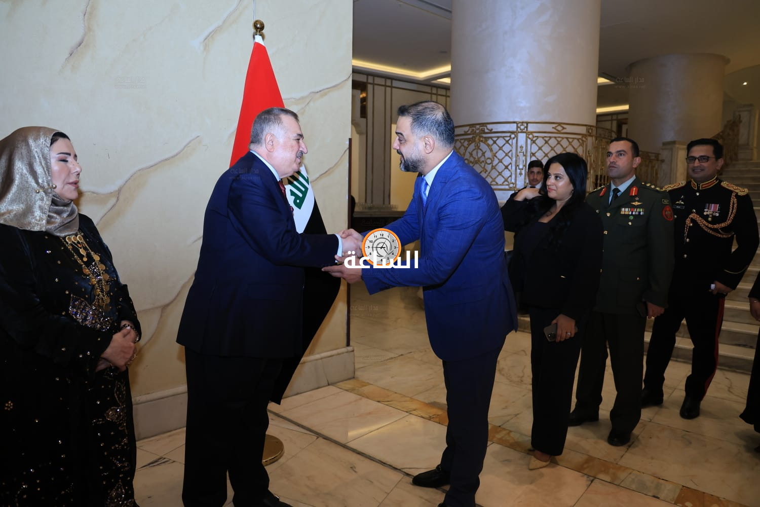 Madar Al-Saa Images 0.3692289535069493