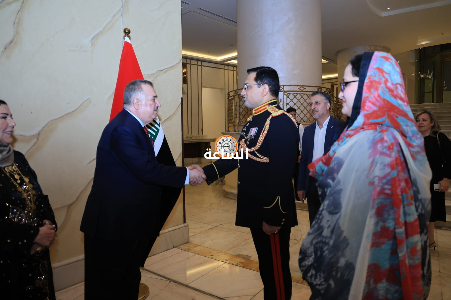 Madar Al-Saa Images 0.6883055894782282