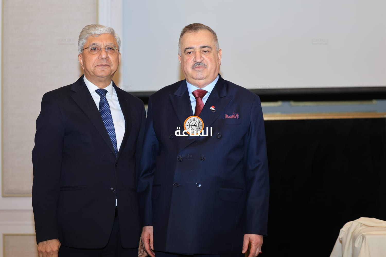 Madar Al-Saa Images 0.8863528518451411