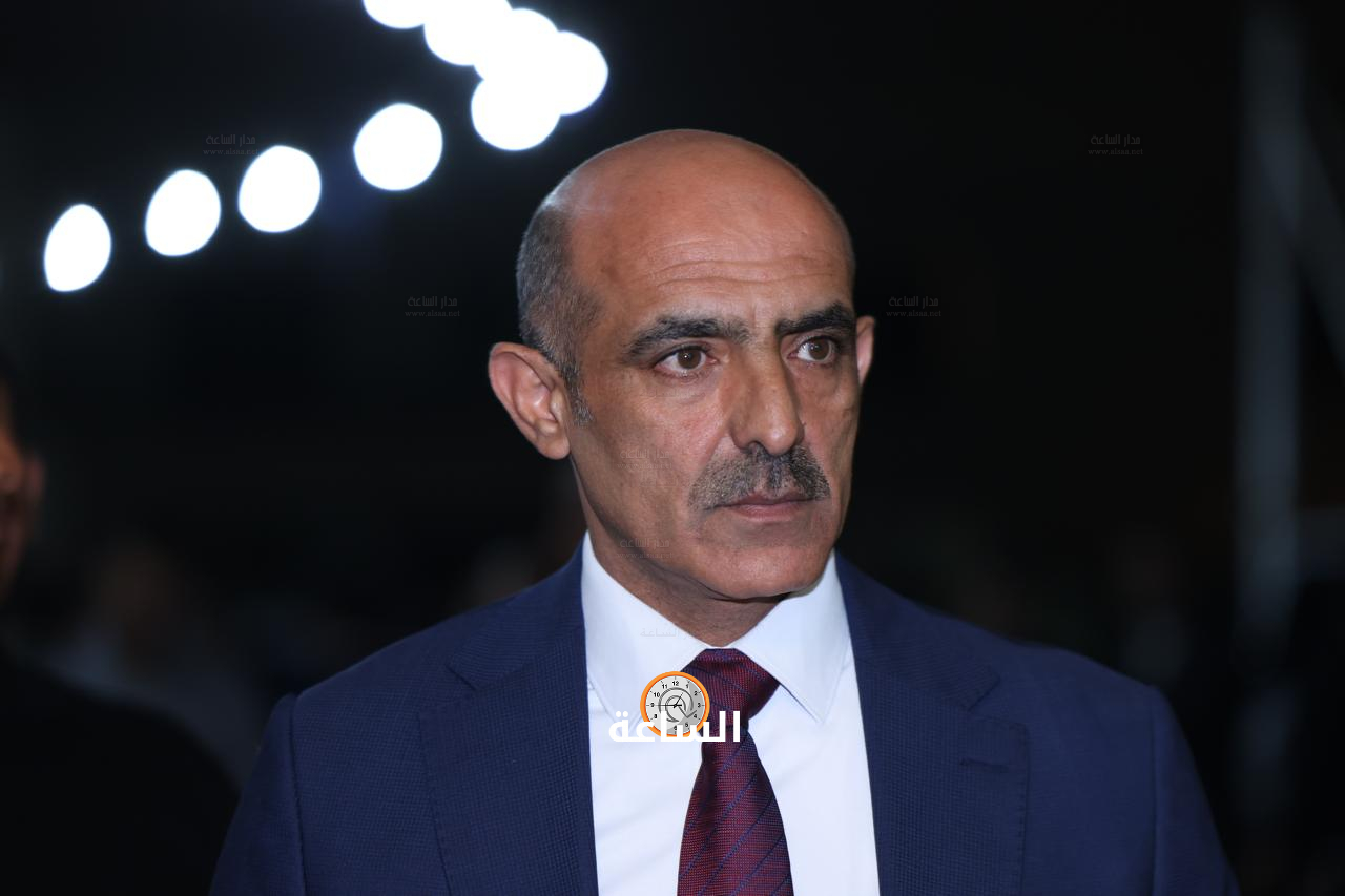 Madar Al-Saa Images 0.8744735724774756