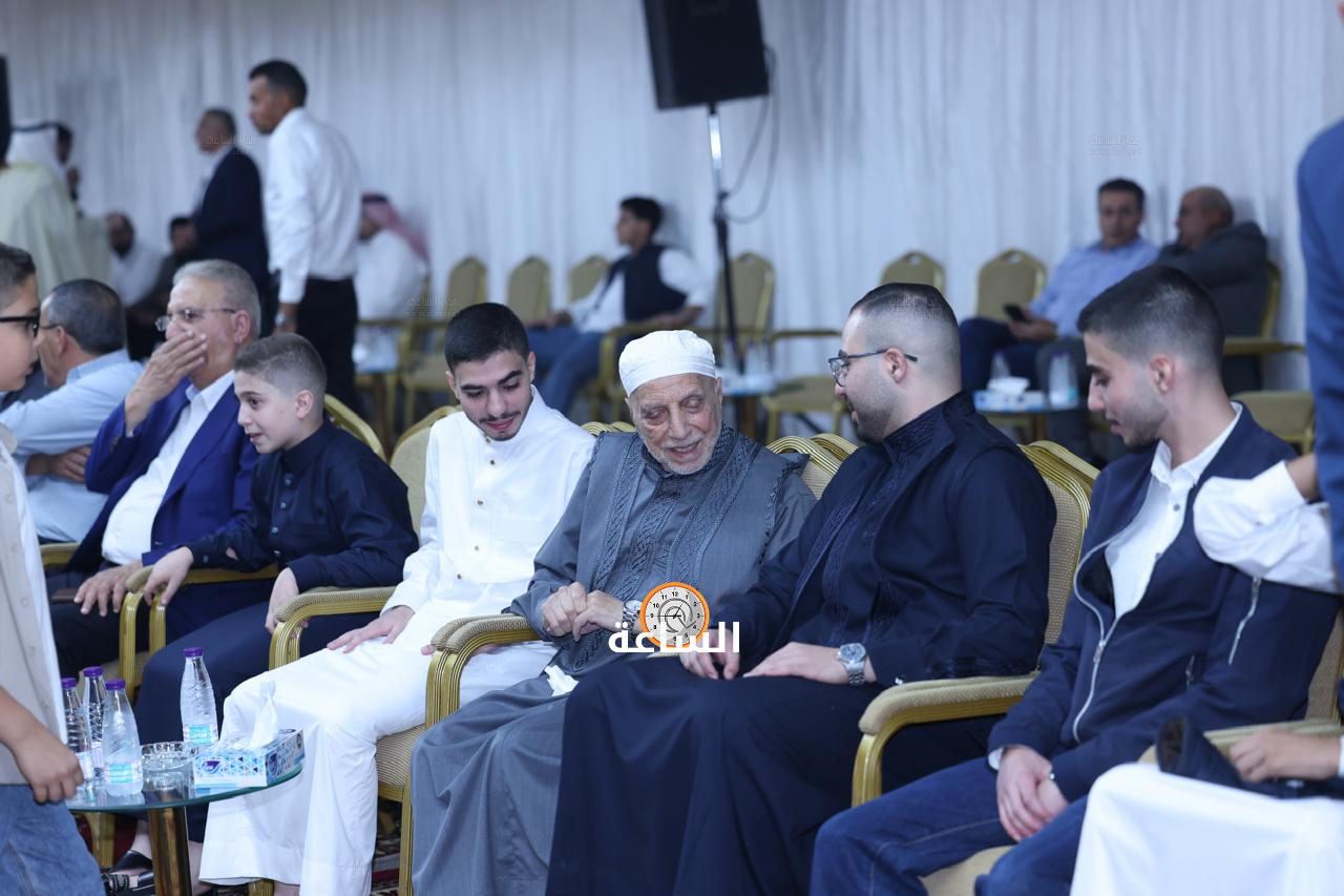 Madar Al-Saa Images 0.47847497116284665