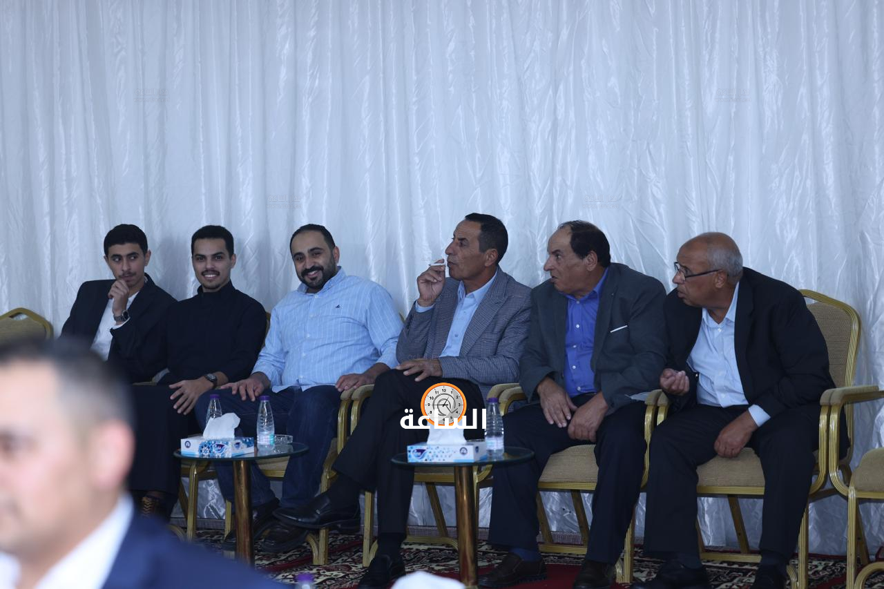 Madar Al-Saa Images 0.6509832643045217