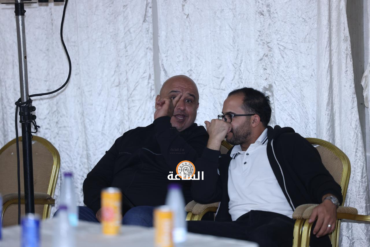 Madar Al-Saa Images 0.6118815045832658