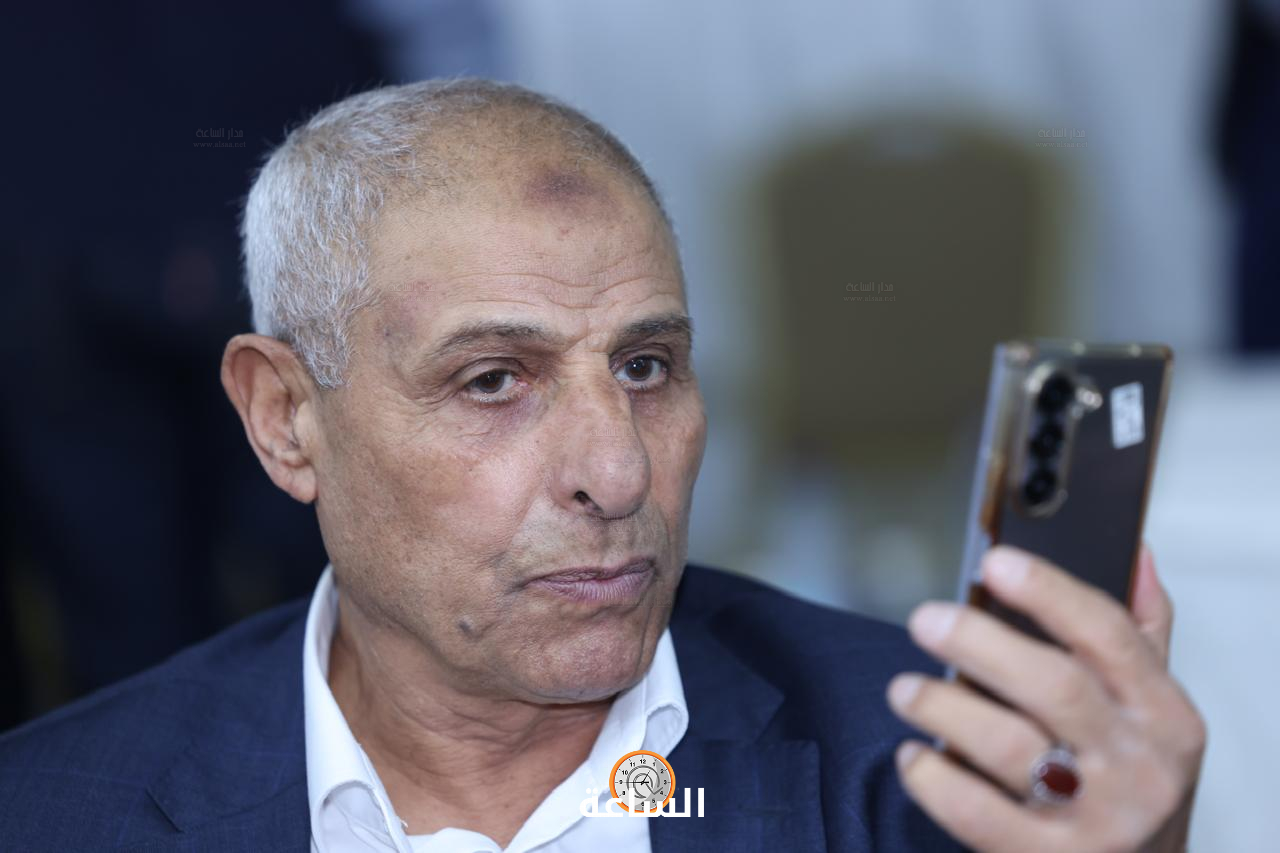 Madar Al-Saa Images 0.02383045051279431