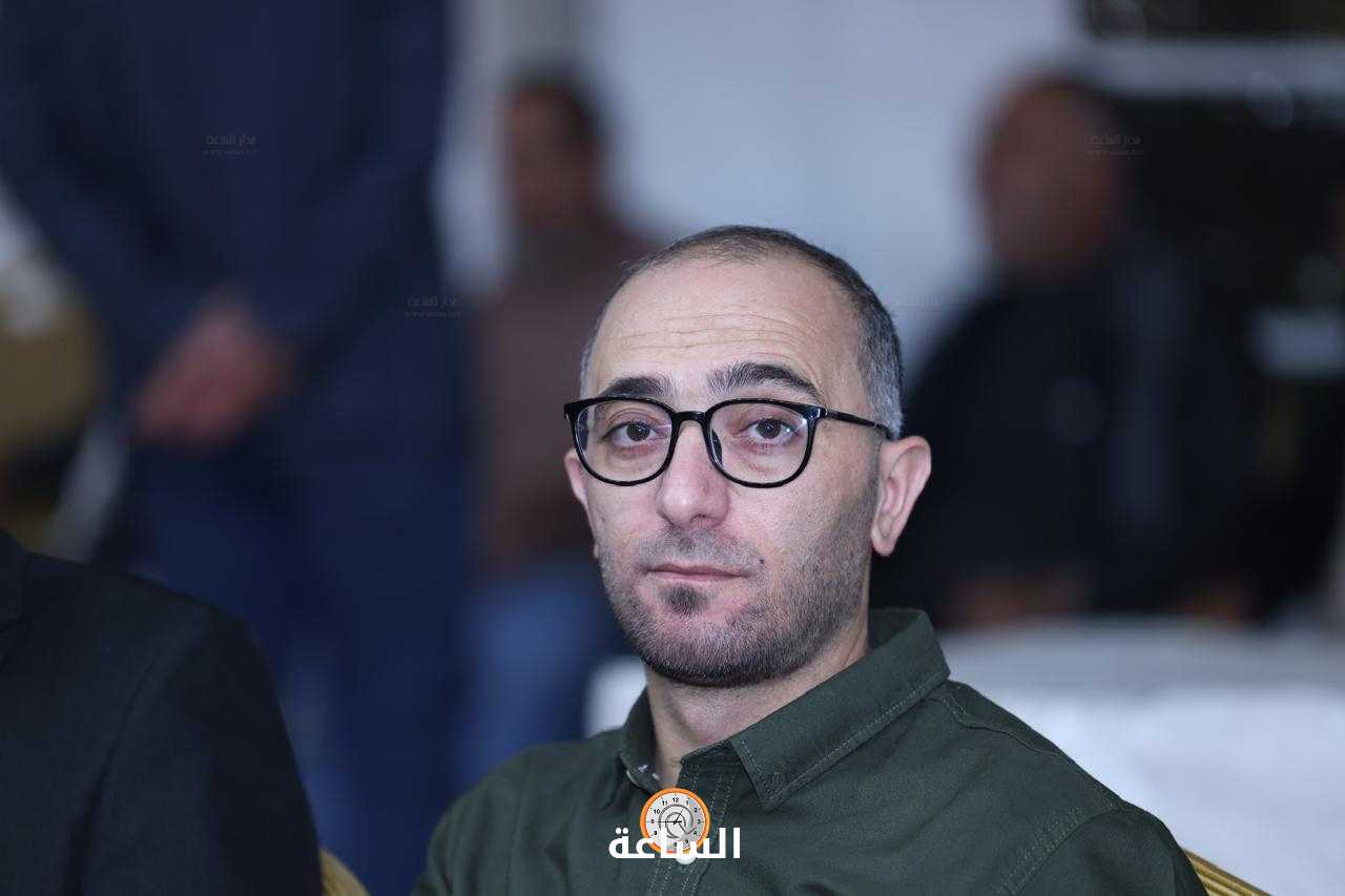 Madar Al-Saa Images 0.7380449198164709