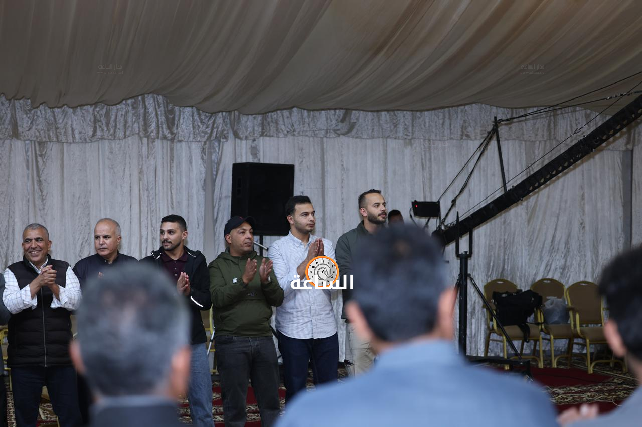 Madar Al-Saa Images 0.4971213605634164