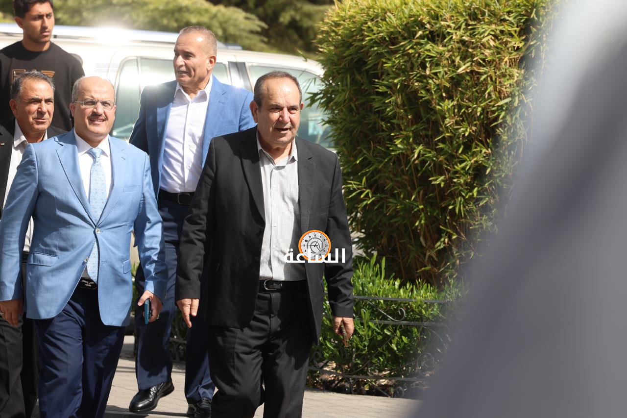Madar Al-Saa Images 0.6673483384816615