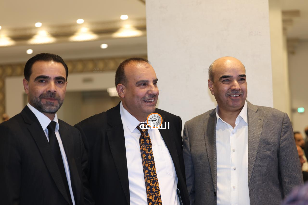 Madar Al-Saa Images 0.12425207083063106