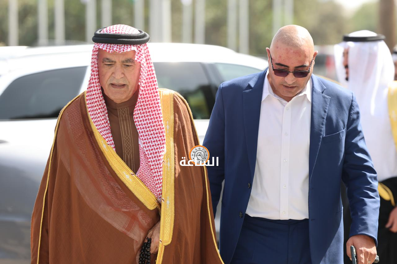 Madar Al-Saa Images 0.5183529403679363