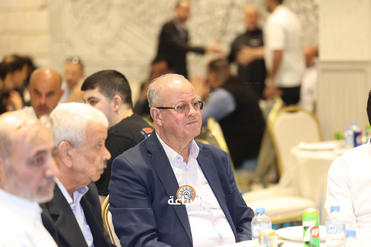 Madar Al-Saa Images 0.004801732642409018
