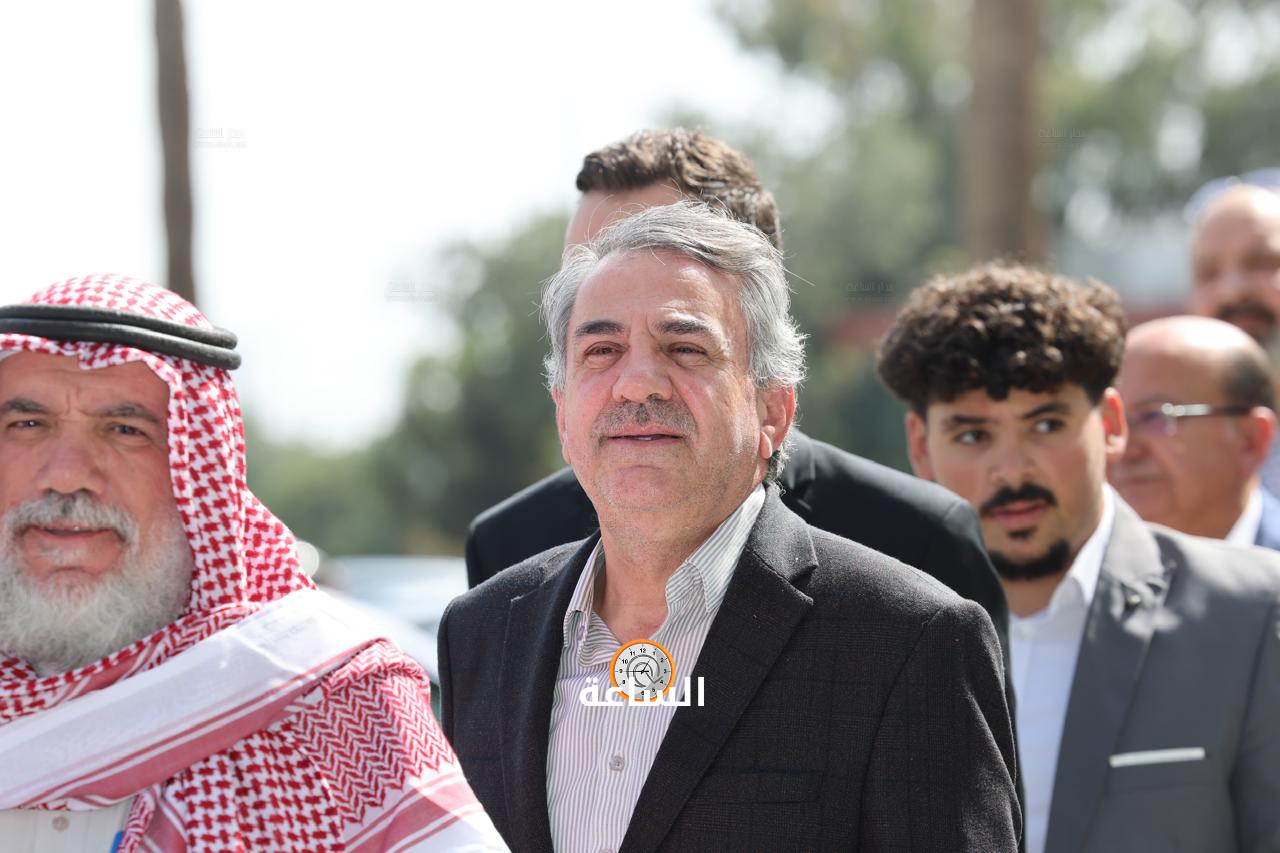 Madar Al-Saa Images 0.02727842375107925