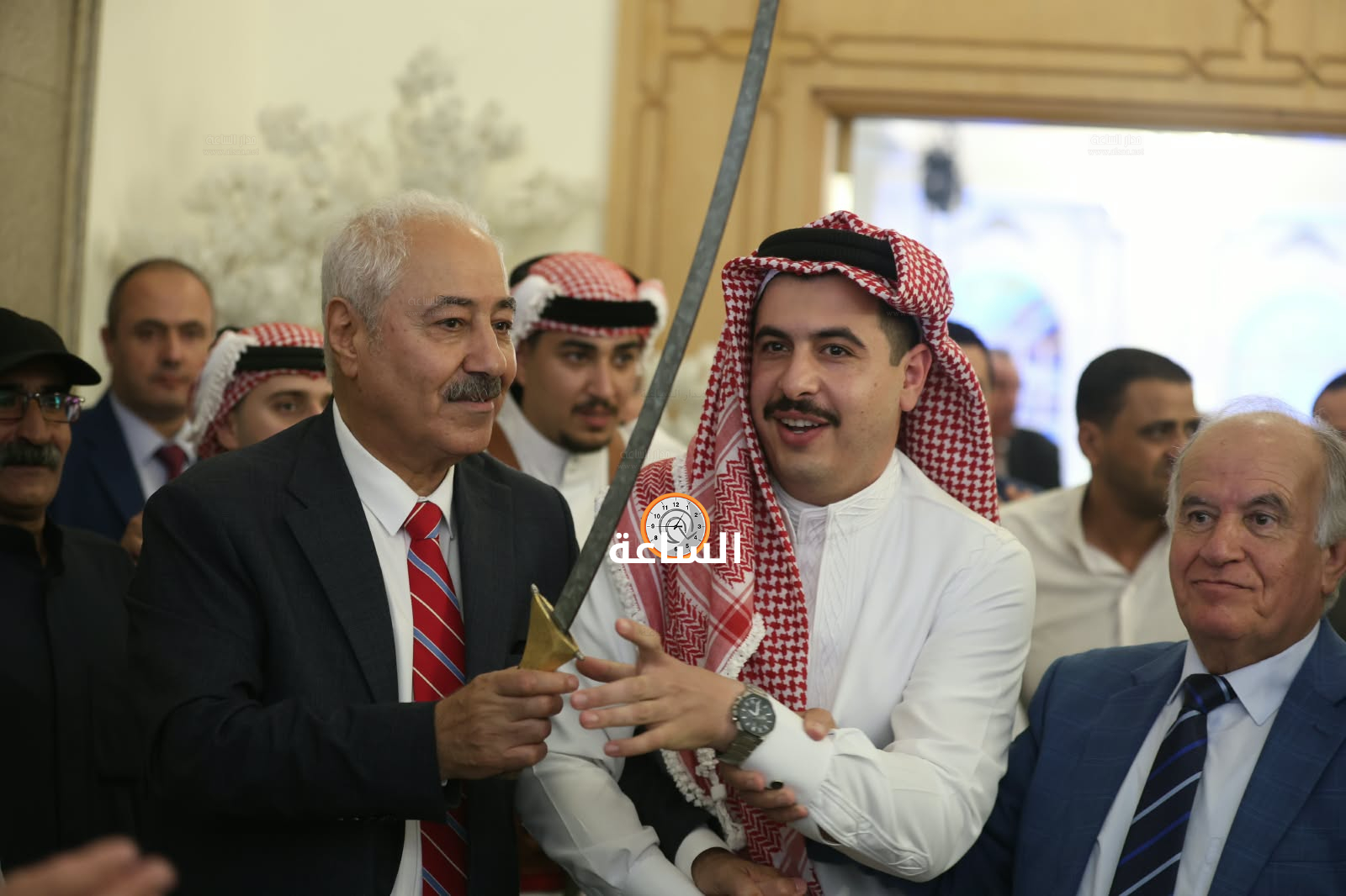 Madar Al-Saa Images 0.3451265841041292