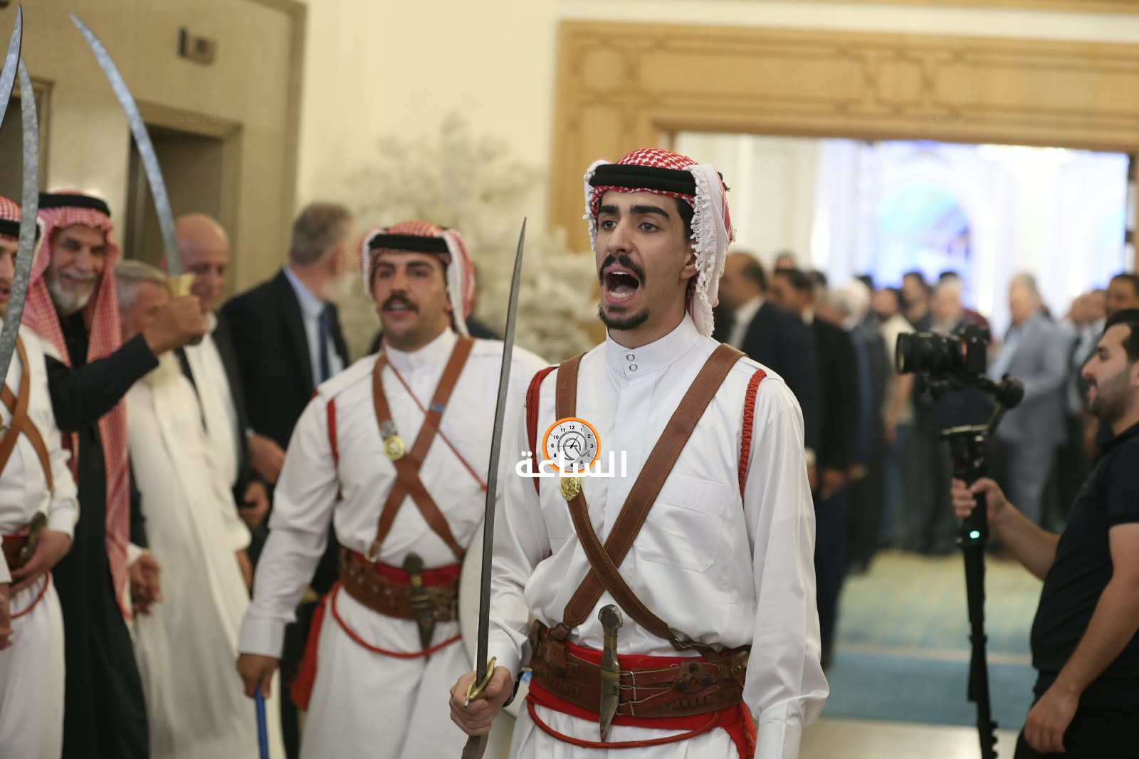 Madar Al-Saa Images 0.1864890192608285