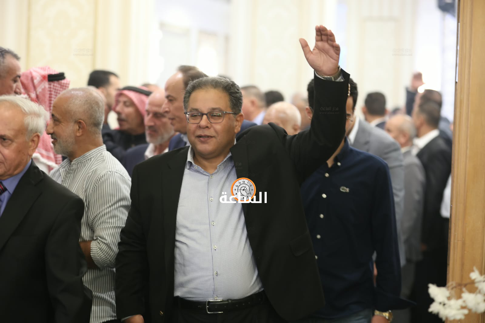 Madar Al-Saa Images 0.6518037193941896