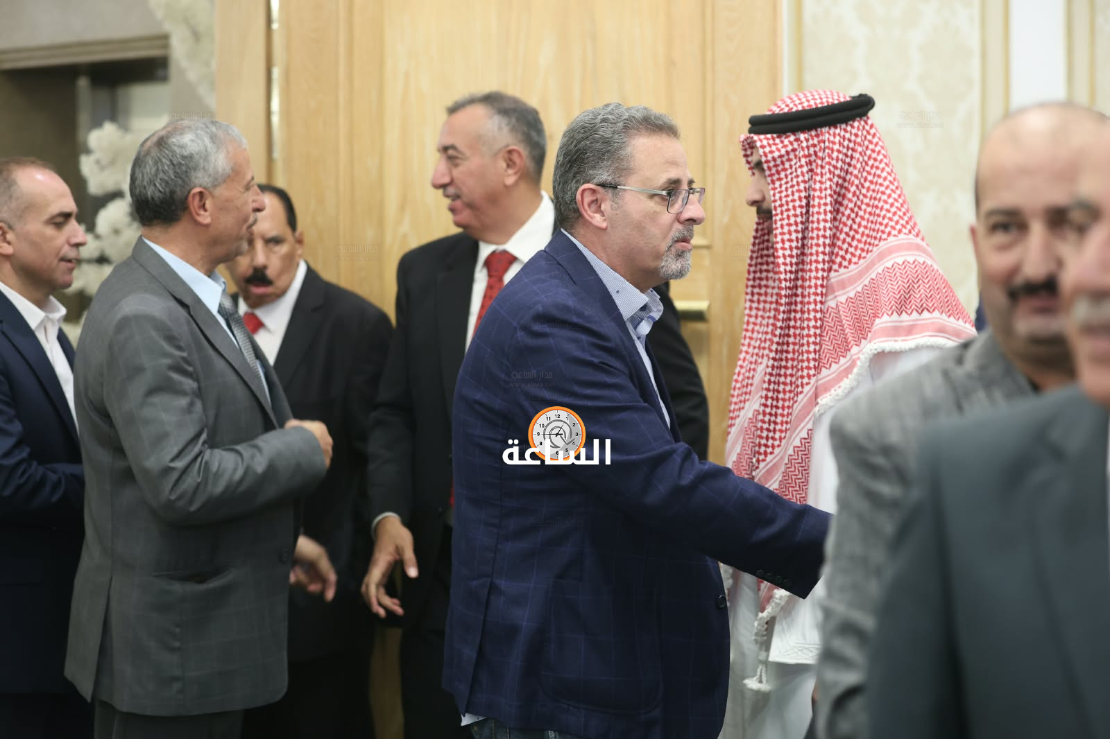Madar Al-Saa Images 0.04951628146520892