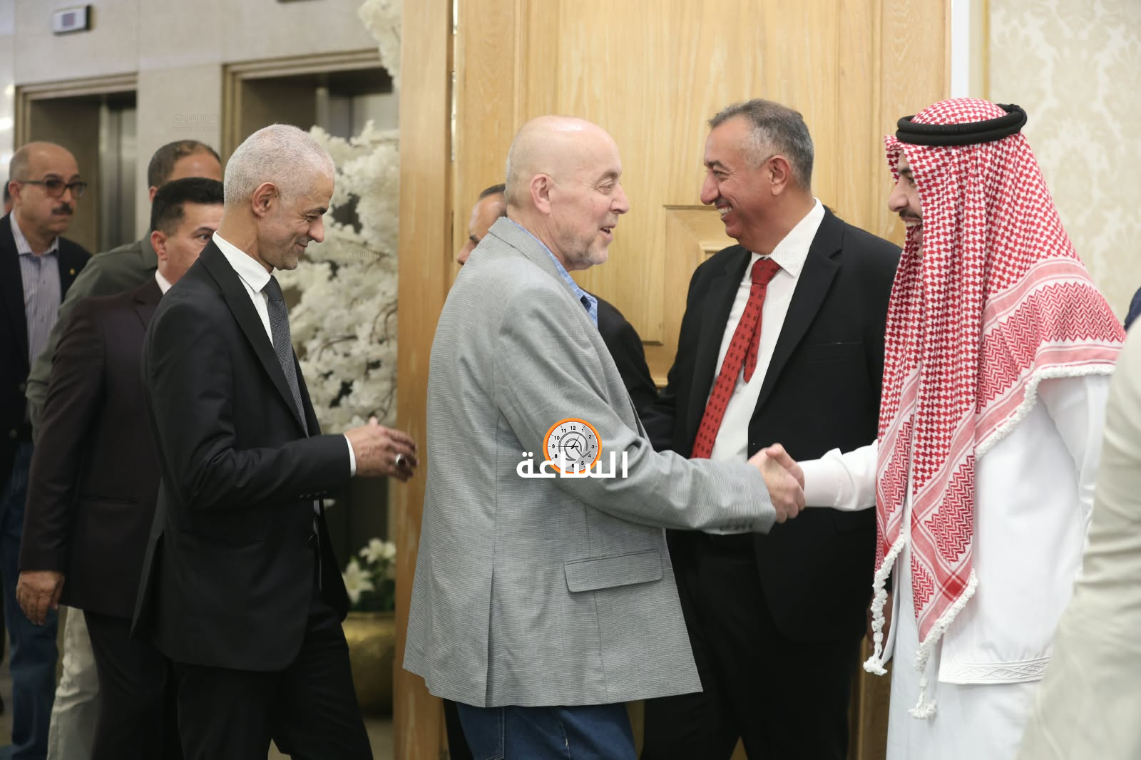 Madar Al-Saa Images 0.2691962332570862