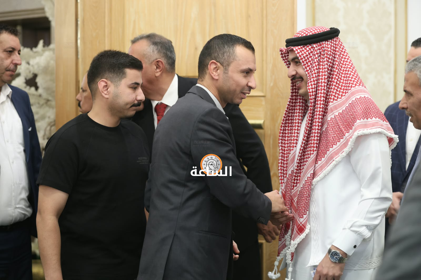 Madar Al-Saa Images 0.28347759975691356