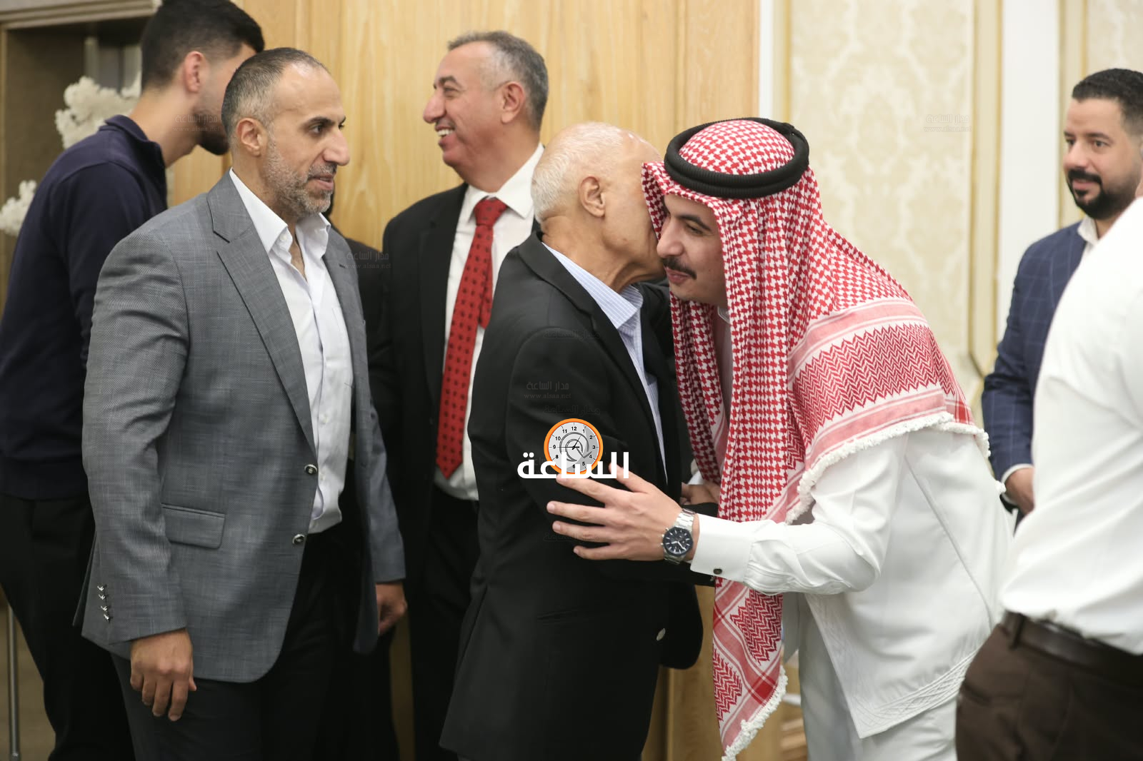 Madar Al-Saa Images 0.9614855224502561