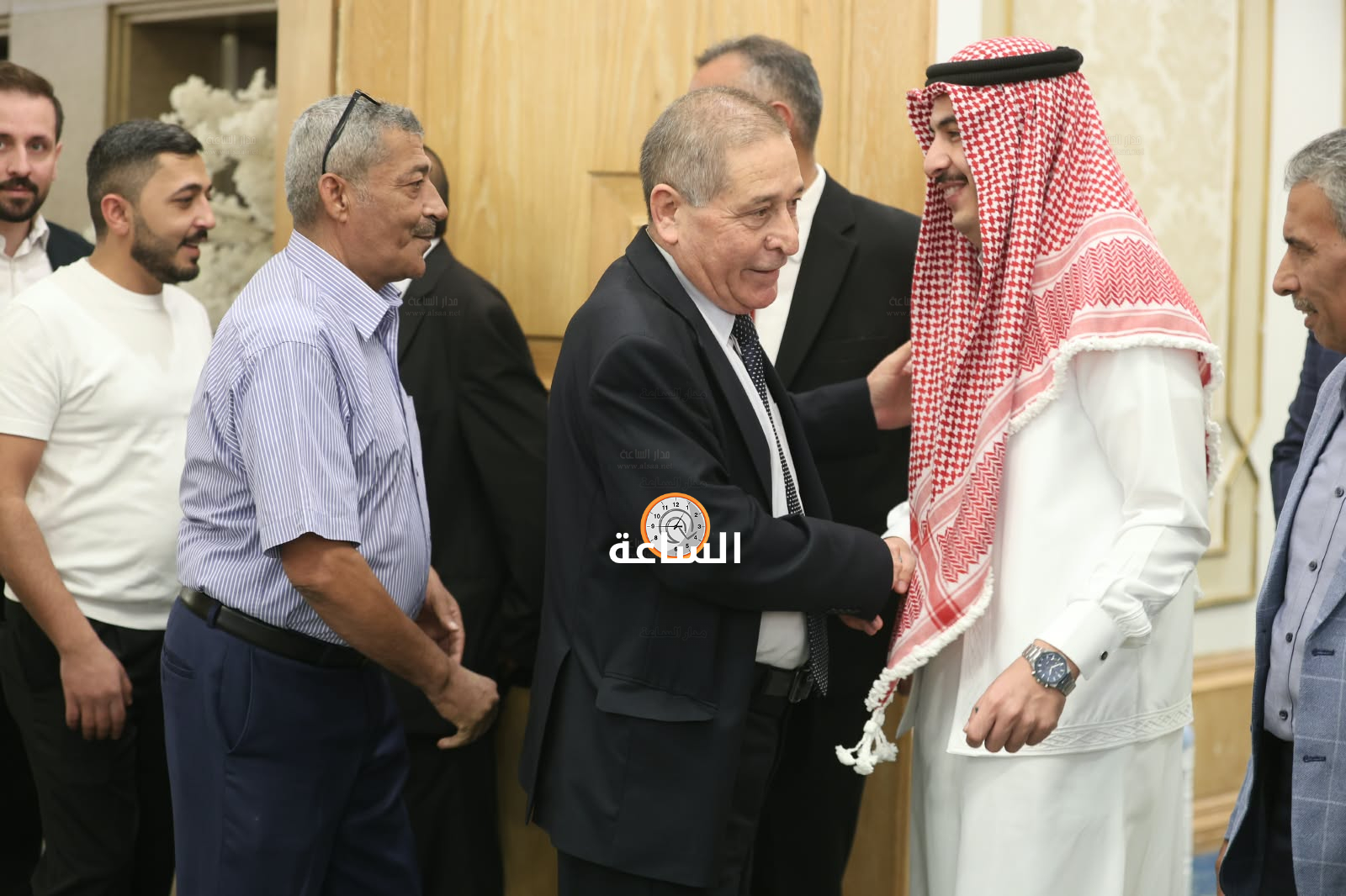 Madar Al-Saa Images 0.08260683060495255