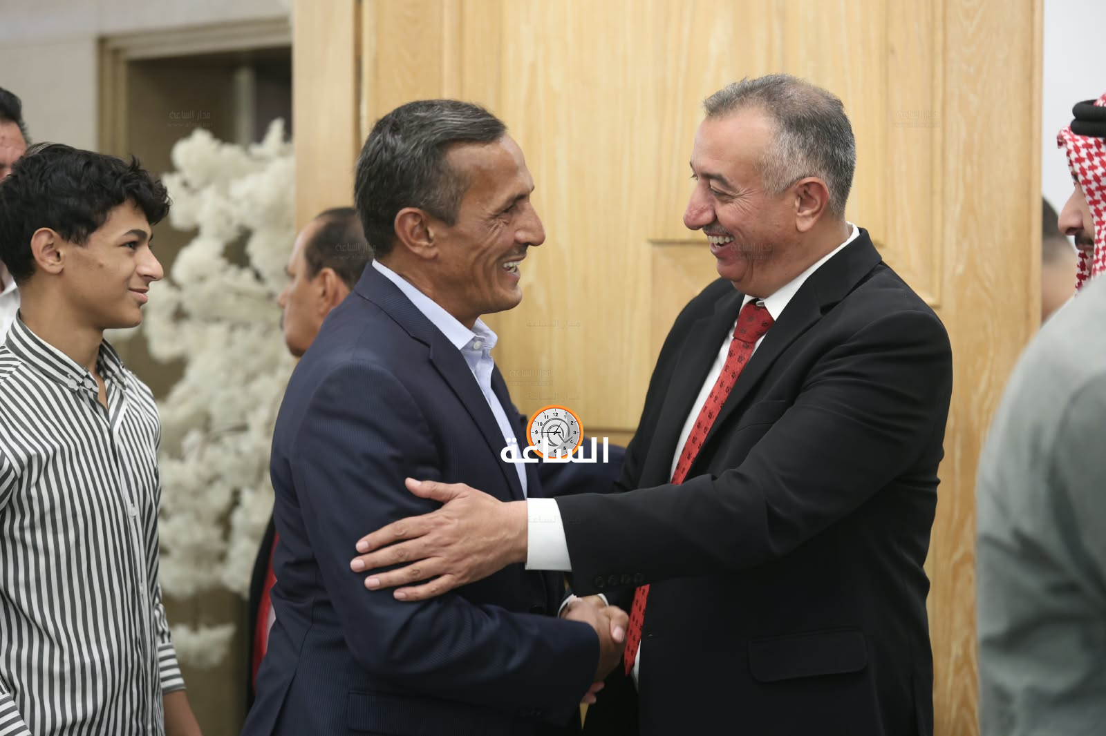 Madar Al-Saa Images 0.3094200231997303