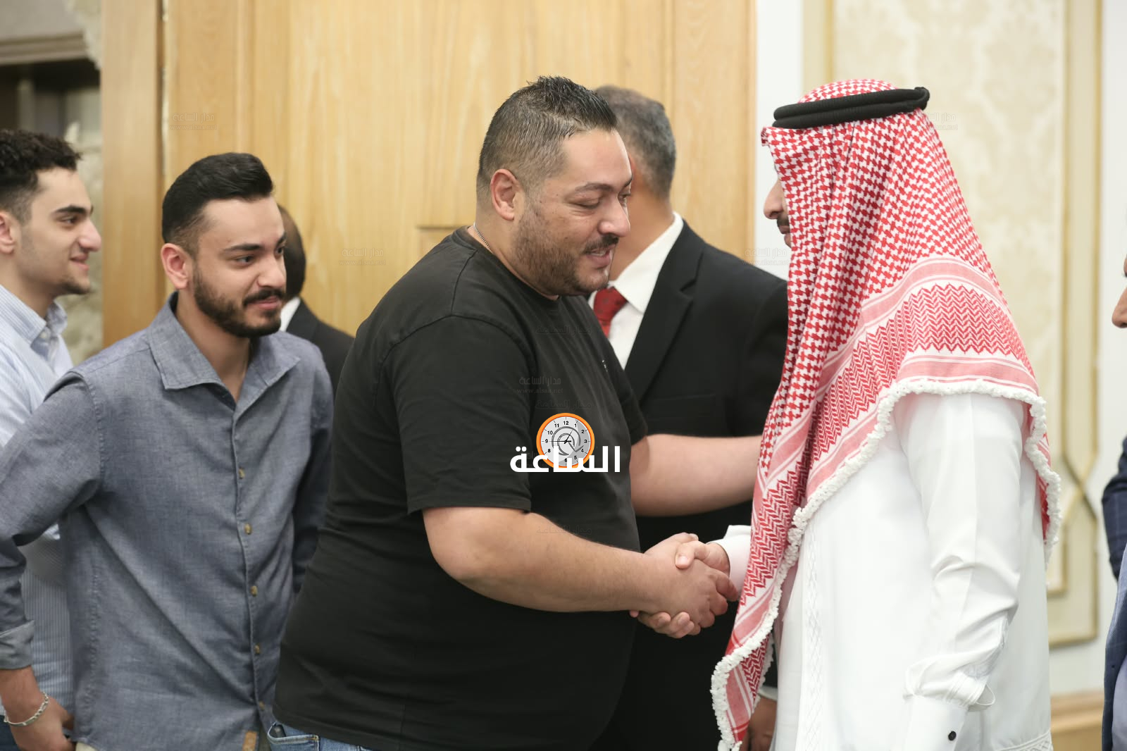 Madar Al-Saa Images 0.7538367833815067