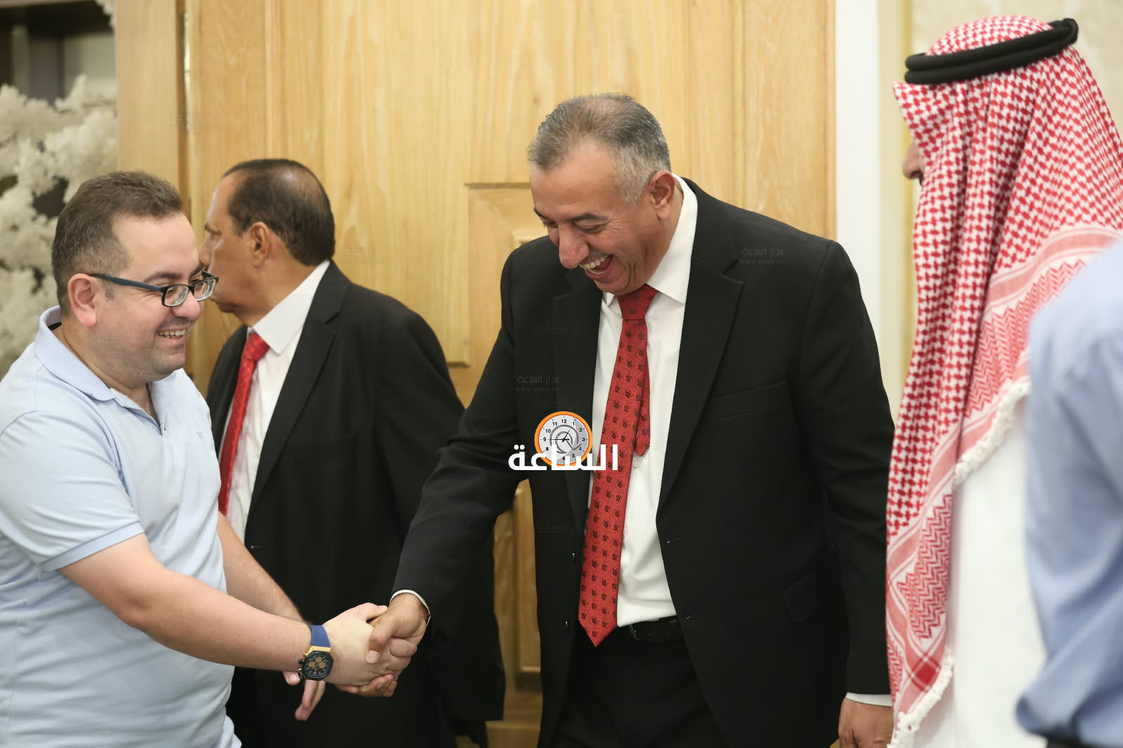 Madar Al-Saa Images 0.7468584227748523